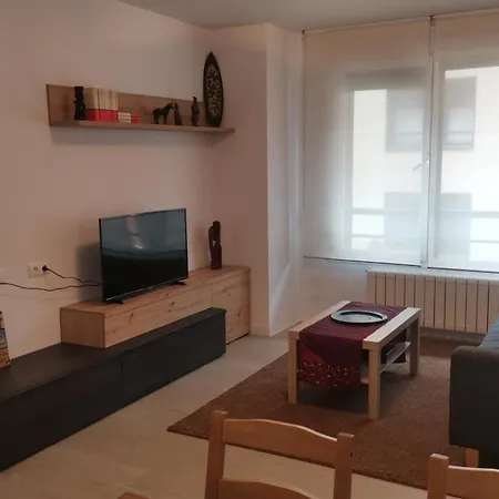 Con Garaje Y Piscina ,cerca Playa Apartment Castro Urdiales