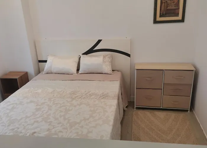 Con Garaje Y Piscina ,cerca Playa Castro Urdiales